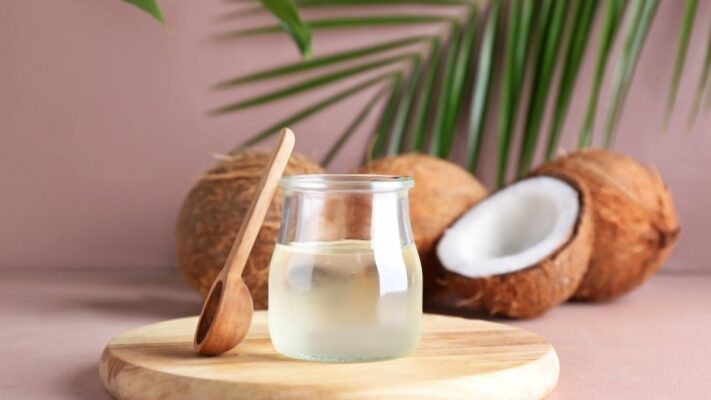 Làm đẹp da với dầu dừa