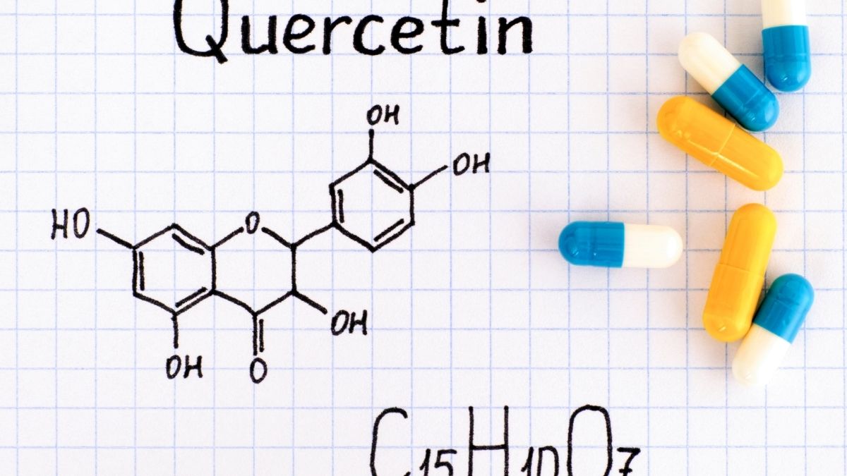 Quercetin là gì? Công dụng nổi bật bạn nên biết