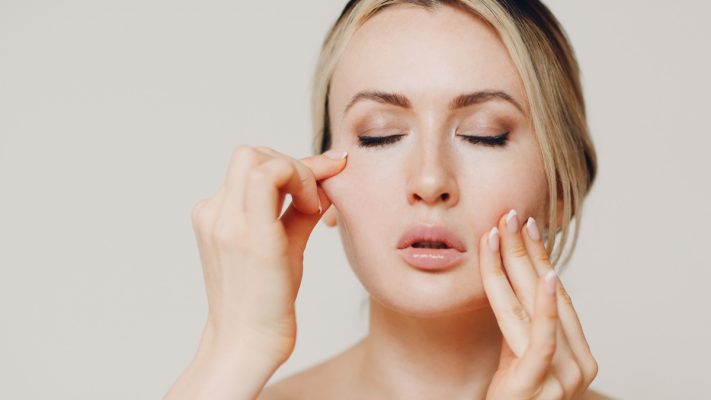 Da mất đàn hồi: Nguyên nhân & Bí quyết phục hồi săn chắc tự nhiên